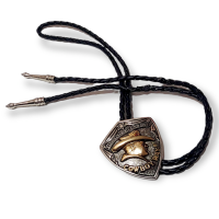ราคา โบโรไทด์ เครื่องประดับ ห้อยคอ สไตร์คาวบอย ทำจากวัสดุ นิเกิลผสมเงิน โบโลไทด์ สายถัก ทรงสไตล์ CowBoy สไตล์คาวบอยตะวันตก (17309329659)