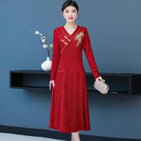 ราคา หญิงวัยกลางคนและเดรสผู้ใหญ่อารมณ์ต่างประเทศกี่เพ้าวัยกลางคนแขนยาวสี่สิบหรือห้าสิบปีแม่ฤดูใบไม้ร่วงชุดแต่งงานหญิง (17735573097)