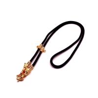ราคา M026 สร้อยพระ3องค์ สร้อยเชือก สร้อยพระเชือกร่ม เชือกร่ม สร้อยพระผู้ชาย คั่นทอง หัวมังกร ยาว24นิ้ว สร้อยคอห้อยพระ ชุบทองไมครอน ขนาด3มม (19463145105)