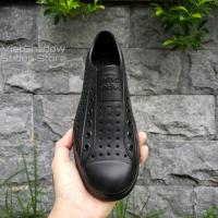 ราคา Wnc NATIVE waterproof and beach plastic shoes Super light foam material multicolored (16531581735)