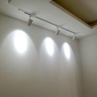 ราคา Cob track light led shoot the lamp to 7 w12w20w30 tile guide light clothing store background wall exhibition hall window way (20263813791)