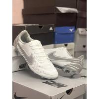 ราคา รองเท้าฟุตบอล สตั๊ด Nike ผู้ชาย (15847278325)