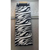 ราคา สินค้าพร้อมส่ง กระโปรงไหมพรมทรงสอบตัวยาว ทอลาย สวย (19284574722)