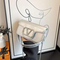 ราคา Postur Valentino กระเป๋าสะพายไหล่ สะพายข้าง แต่งสายโซ่ หรูหรา ระดับไฮเอนด์ สไตล์ฝรั่งเศส สําหรับผู้หญิง 2023 (21201251021)