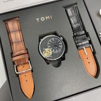 ราคา นาฬิกาผู้ชาย นาฬิกา TOMI นาฬิกาแบรนแท้ นาฬิกากันน้ำ สายนาฬิกา สายหนัง เปลี่ยนสาย 2 แบบ ขนาดหน้าปัด 38 มม มี 6 แบบ แถมพร้อมกล่องตามภาพฟรี (16232293187)