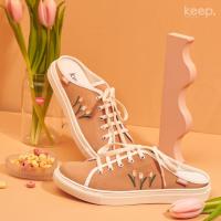 ราคา TULIP COLLECTION รองเท้าผ้าใบลายปักดอกทิวลิป สีน้ำตาล (8000642638)