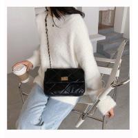 ราคา ส่งฟรี กระเป๋า Chanel Style กระเป๋าสะพายไหล่ทรงชาแนล กระเป๋าสะพายข้าง กระเป๋าแฟชั่น กระเป๋าถือ งานเนียบ งานดี พรีเมียม ใช้งานได้ทุกวัน (4918962366)