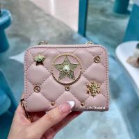 ราคา กระเป๋าสตางค์LYN รุ่น LIL STAR SHORT WOC (18516137141)