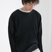 ราคา Issey Miyake เสื้อยืดผู้ชายเสื้อแบบหลวมจับจีบแขนยาวฤดูใบไม้ผลิและฤดูใบไม้ร่วงคอกลมเปิดไหล่ญี่ปุ่น (20343849207)