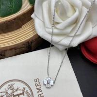 ราคา สร้อยคอจี้ ดอกมุข สแตนเลส สร้อยคอเพชร ห้อยดอกสี่เหลี่ยม งานหอยมุขและเพชรฝัง (16983271226)