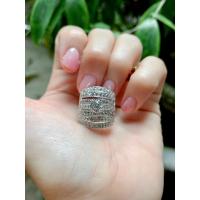 ราคา Titapa jewelry แหวนเพชรหน้ากว้าง7แถว สลับชั้น เพชรกลาง1กะรัต เพชรจิกไข่ปลาคัดเพชรไฟดีทุกเม็ด งานประณีต เพชรสวยวิ้งมากๆ ใส่แล้วนิ้วเรียวยาวสวย เรียบหรู โดดเด่นใส่ติดตัวได้ทุกวัน ทุกโอกาส (15479880871)