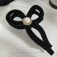 ราคา ปิ่นปักผมคันธนูไข่มุกที่หนีบผมปากปลาฉลามกิ๊ฟติดผมขนแกะขนาดใหญ่พิเศษเครื่องประดับผมแฟชั่น (18001799497)