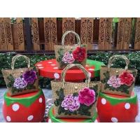 ราคา กระเป๋าสารกระจูดลายดอกไม้ ขนาด 10 10 นิ้ว งานเรียบสวยดูดี แถมผ้าผูกทุกใบ (18989103481)