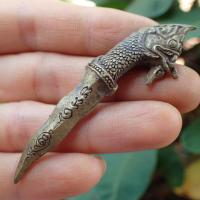 ราคา ลดทั้งร้าน กริชหัวพญานาค หลวงปู่เณร คัมภีโร สำนักสงฆ์บ้านเกษตรทุ่งเศรษฐี อ โพนทอง จ ร้อยเอ็ด (19427839397)