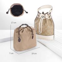 ราคา กระเป๋าในกระเป๋าออแกไนเซอร์ผู้หญิงเดินทางแต่งหน้าภายในกระเป๋าถือไนล่อนเดินทางแทรกกระเป๋าเก็บ Liner กระเป๋าสําหรับมินิ COACH Bucket Bag (19922599288)