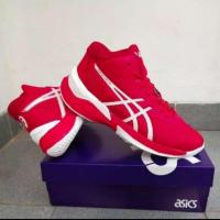 ราคา ASICS เอซิกส์ รองเท้ากีฬาล่าสุด รองเท้าแบดมินตัน แบบทันสมัย รองเท้า Volly สําหรับผู้ชาย (16456215699)