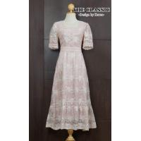 ราคา M 2XL The classic เดรสยาวปักไหมดิ้นทอง ใช้ผ้าเนื้อดีปักลวดลายด้วยไหมดิ้นทอง สีฟ้า สีครีม สีชมพู สีขาว (19485202163)