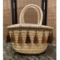 ราคา กระเป๋าสานเปลือกข้าวโพดแต่งพู่หลากสี น่ารักๆ ซับในรูด (10938833136)