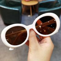 ราคา Chrome Hearts แว่นกันแดดแฟชั่นอเนกประสงค์สำหรับทั้งหญิงและชายทันสมัยแว่นกันแดดปกป้อง UV ถ่ายภาพตามท้องถนน (18192686671)