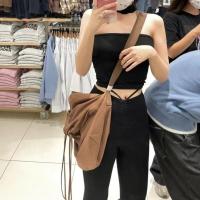 ราคา UNIQLO U Home Fitting Room New Men And Women Same Style Drawstring Messenger Bag Shoulder Bag Tote Bag Casual Versatile Designer Style (20329564201)