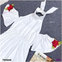 ราคา 5048 เดรสยาว คล้องคอ ชุดโชว์หลัง เว้าไหล่ แขนระบาย แม็กซี่เดรส สีสดใส ชุดเที่ยว ชุดไปทะเล เสื้อผ้าแฟชั่น (16980205391)