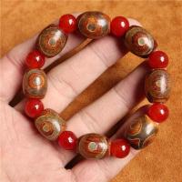 ราคา หินดิบลูกปัด Dzi เก่าแก่จากทิเบตธรรมชาติสร้อยข้อมือผ้าไหมอาเกตสามตาแรกสำหรับเภสัชกรท้องฟ้าสร้อยข้อมือชายหญิงหิน (19944225506)