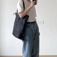 ราคา UNIQLO เสื้อผ้าผู้ชายสำหรับสันทนาการใหม่กระเป๋าสีล้วนสำหรับสตรีกระเป๋าเป้สะพายสายรัดสามารถปรับได้กับ451465น้ำแบบดั้งเดิม (19956255919)