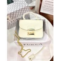 ราคา กระเป๋าFulra พร้อมกล่อง เรียบหรู มีสายสะพายยาว (20879459623)