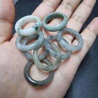 ราคา แหวนหยกพม่า แหวนหยกแท้ งานคัดสวยๆ (17699438354)