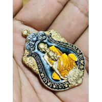 ราคา เหรียญเสมา คู่บารมี เนื้อสัตตะ ลงยา ๕๖ หลวงพ่อพัฒน์ วัดห้วยด้วน จังหวัดนครสวรรค์ (21250783183)