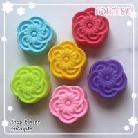 ราคา พิมพ์ซิลิโคน พิมพ์วุ้น พิมพ์ดอกสารภี ขนาด 5cm แพ็ค 12ชิ้น (16629035651)