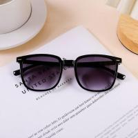 ราคา แว่นตากันแดด แว่นตาแฟชั่น ทรงสวยคลาสสิค สุดชิค แมทช์ง่าย ฮิตไม่มีเอ้าท์ (21234099297)