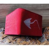 ราคา HonestBee Free Shipping รุ่น สีแดง Hot Red รูปตัวปลากระเบนสีขาวเด่นชัด กระเป๋าสตางค์หนังกระเบนเเท้ เป็นกระเป๋า 2 พับสั้น (9630717525)