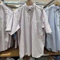 ราคา UNIQLO เสื้อเสื้อแขนสั้นมีปกลายขวางสำหรับผู้ชายเสื้อผ้าสำหรับผู้หญิงผลิตในบ้าน2023ฤดูร้อน457803 457795 (19735480128)