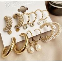 ราคา BABY แฟชั่นขนาดใหญ่ชุดต่างหูเพิร์ลคริสตัลพู่ต่างหูเม็ดกลมผู้หญิงเครื่องประดับอัญมณีTrendy Metal Pearl Stud Earrings Set For Women Vintage Gold Color Round Hoop Earrings Set 2021Earrings Jewelry Gifts 