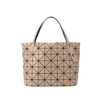 ราคา New แท้ กระเป๋า BaoBao ISSEY MIYAKE ROCK MATTE HANDBAG กระเป๋าสะพายข้าง กระเป๋าถือ (21252570845)