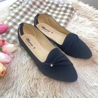 ราคา รองเท้าแฟชั่น แบรนด์ Marco รุ่น D1009 สวมง่าย ใส่สบาย (21052159974)