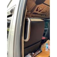 ราคา มือโหนรถตู้ เวนจูรี่ Toyota Ventury ตำแหน่งหลังคนนั่งซ้าย (18296458076)