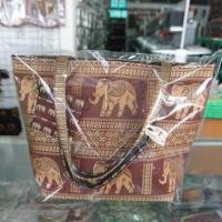 ราคา มีหลายสี กระเป๋าผ้าไหม กระเป๋าลายไทย ผ้าไหมไทย thaisilk ผ้าไทย (20113881888)