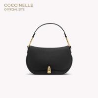 ราคา COCCINELLE กระเป๋าถือผู้หญิง รุ่น MAGIE HANDBAG 180301 สี NOIR (20999219092)