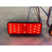 ราคา ไฟทับทิมท้ายมอเตอร์ไซค์ โคมไฟท้ายมอเตอร์ไซค์ หรี่ เบรค รองรับ honda yamaha suzuki มีให้เลือก3สี ขายเป็นอันล่ะ ครับ 12โวลต์DC (18978544119)