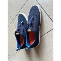 ราคา รองเท้าผ้าใบ ผู้ชาย Sperry since 1935 สีฟ้า มือสอง คุณภาพดี size 8 UK Size 9 USA 42 Europe (20791570855)