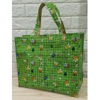 ราคา กระเป๋าเคลือบเงากันน้ำ ขนาด 38 31 17cm สายยาว 17 cm มีสองช่องกระเป๋าใส่ของข้างหน้า กระเป๋ามีซิป ผ้าหนาใบใหญ่ (2141186136)