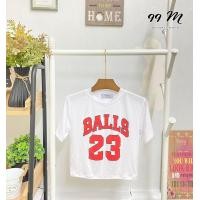 ราคา เสื้อครอป คอกลม ทรงแขนสั้น ผ้าเรย่อน ผ้าใส่สบายสวยๆๆ งานสกรีนBALLS 23 อก 32 36 มี2สี ขาว ดำ (18985209598)