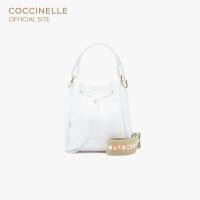 ราคา COCCINELLE กระเป๋าสะพายผู้หญิง รุ่น ECLYPS สี BRILLANT WHITE (21008079551)