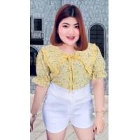 ราคา 255 R เสื้อแฟชั่นสาวอวบลายดอกเดซี่ แขนตุ๊กตาน่ารัก (17816144705)