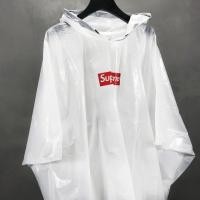 ราคา ส่งฟรี 389 เสื้อกันฝน Supreme 20SS ขนาด oversize เสื้อกันเปียก เสื้อลุยฝน เสื้อตากฝน (2131054588)