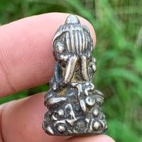 ราคา พระปิดตา หลวงปู่เอี่ยม วัดหนัง เนื้อสำริดเงิน (19225150084)