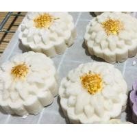 ราคา ขนมสัมปันนี ขนมไทยโบราณ ขนมสัมปันนี หอมหวานมัน ราคาส่ง 50 ชิ้น คละสีเลือกแบบดอกได้ ทำใหม่สดทุกออเดอร์ ไม่มีสต๊อกค้าง (18058490075)