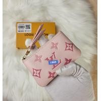 ราคา High grade gift box 2023L new style women bag change bag pendant key bag wallet Christmas limited portable travel daily M62650 (20876977336)